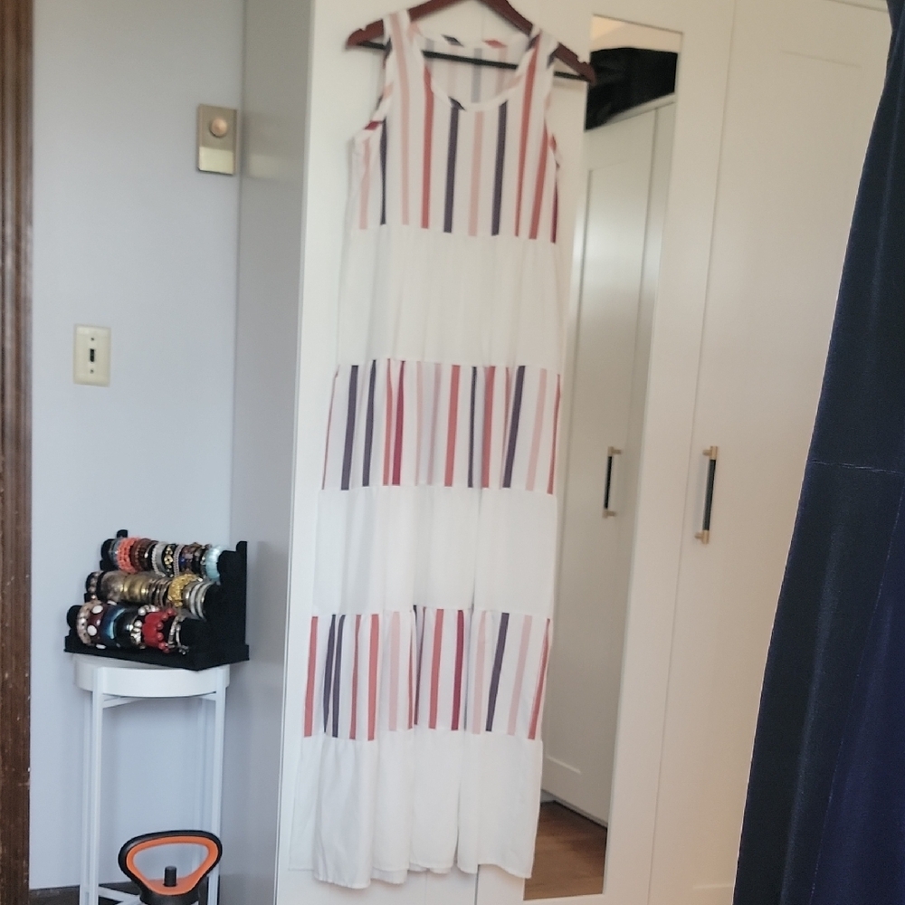 Vintage Chic Sleeveless Striped Maxi Dress